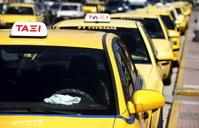 Νέες συλλήψεις οδηγών ταξί