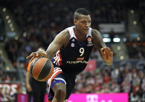 Maccabi offered a two-year deal to Deon Thompson