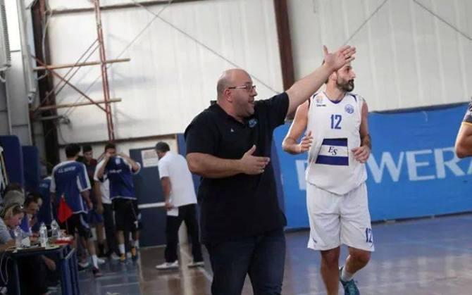 Βασίλης Μπρατσιάκος στο basketblog.gr: «Κερδίσαμε τους δυο μικρούς μας»