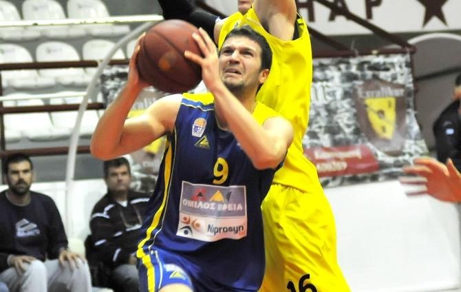 Βαγγέλης Σακελλαρίου στο basketblog.gr: «Όνειρο η άνοδος με το Λαύριο»