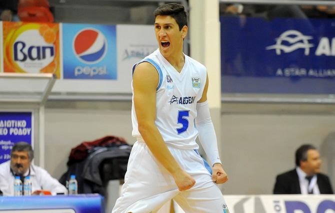 Λαρεντζάκης στο basketblog: «Το μόνο που με ενδιαφέρει είναι να παίζω μπάσκετ»