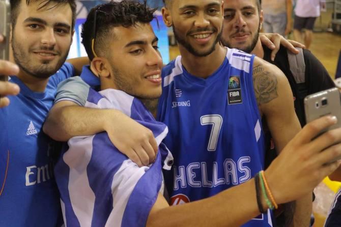 #FIBAU19 T.Ντόρσεϊ στο basketblog.gr: «Ζω κάτι συναρπαστικό»