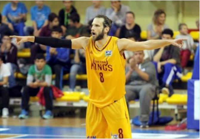Χάρης Γιαννόπουλος στο Basketblog: «Ιδανικός μου συμπαίκτης… ο Τζίμι Χέντριξ!»