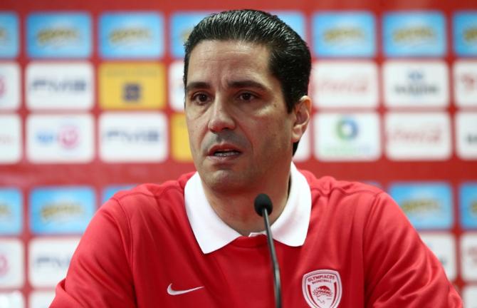 Σφαιρόπουλος: «Οι αντίπαλοι προπονητές χειραγωγούν τη διαιτησία»