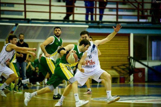 Ηλίας Εμίρης στο Basketblog: «Σε εμάς την διαφορά κάνει η ομάδα»
