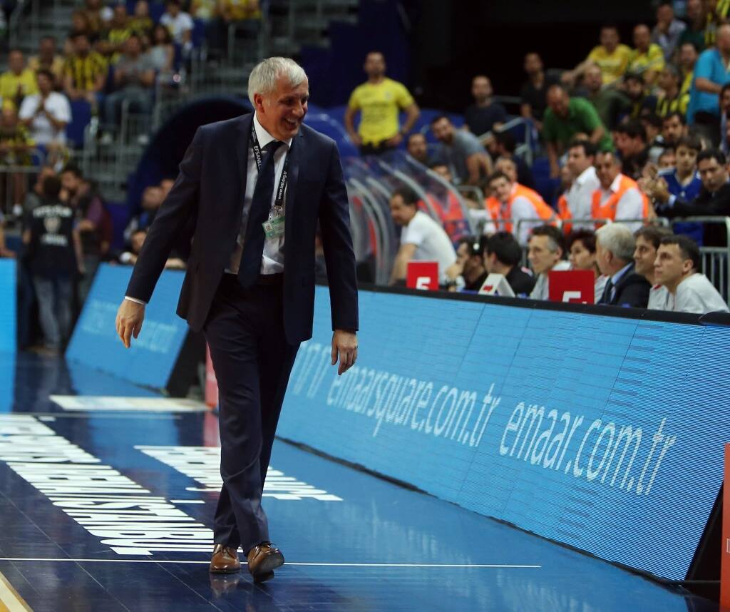 Ομπράντοβιτς: «Κρίναμε το παιχνίδι στην τρίτη περίοδο»