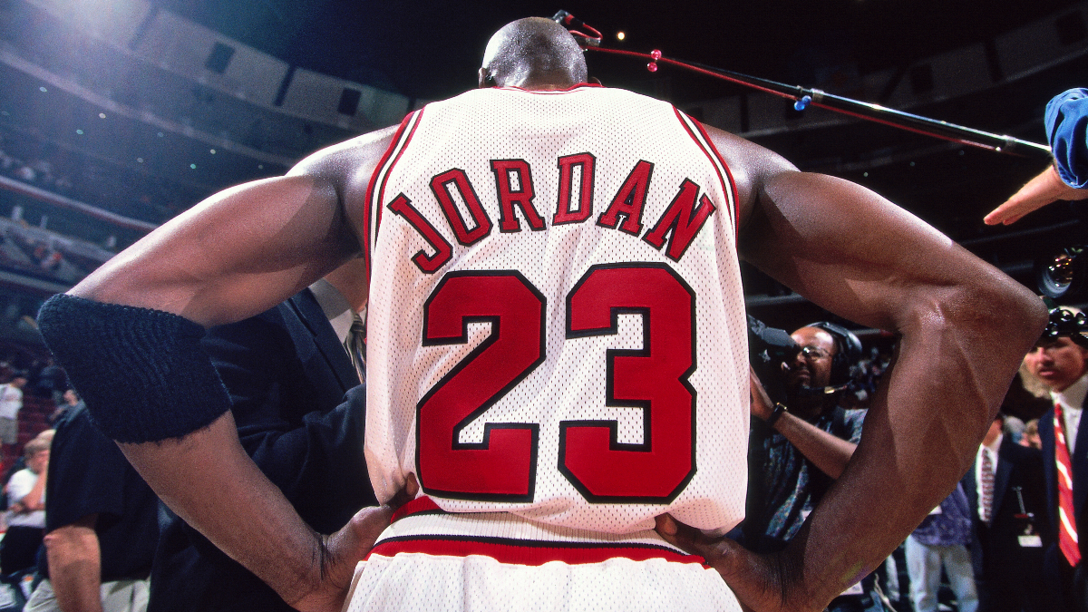 Poll: Ποια είναι η κορυφαία στιγμή του Michael Jordan; (+VIDEOS)