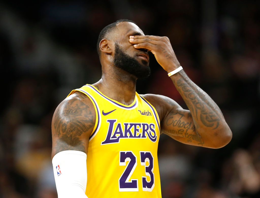 Lakers: Νοκ άουτ για 22η φορά ο LeBron James!