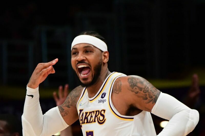 Πρώτη νίκη για Lakers, «έγραψε ιστορία» ο Carmelo