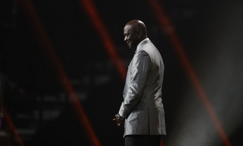 Michael Jordan: Φέρνει την επανάσταση στην αλληλεπίδραση αθλητών- φιλάθλων