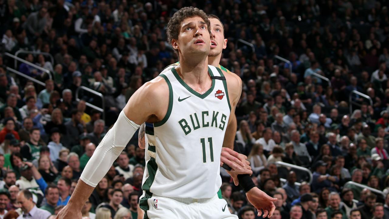 Bucks: Καλά… Playoffs για Lopez