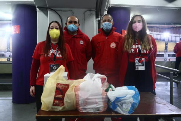 ΕΣΑΚΕ και Ερυθρός Σταυρός συνέλεξαν τρόφιμα για τους πληγέντες στην Ουκρανία