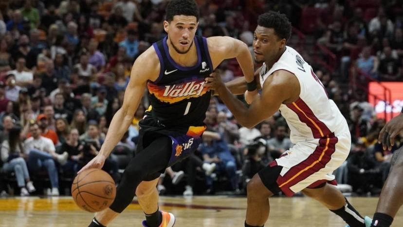 Αγκαλιά με το απόλυτο πλεονέκτημα έδρας οι Suns, «όργια» Irving στο Orlando (vids-Κατατάξεις)