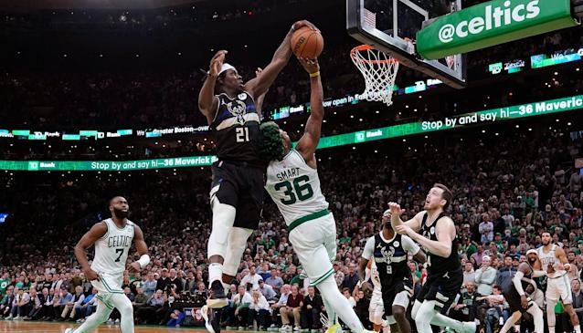 Celtics – Bucks: Το μπουκάλι, τα στατιστικά και ο Tacko Fall (VIDEOS)