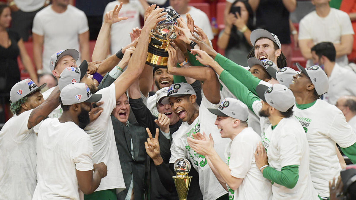 Οι Celtics υπέταξαν τους Heat στο Miami με MVP τον Tatum (videos)