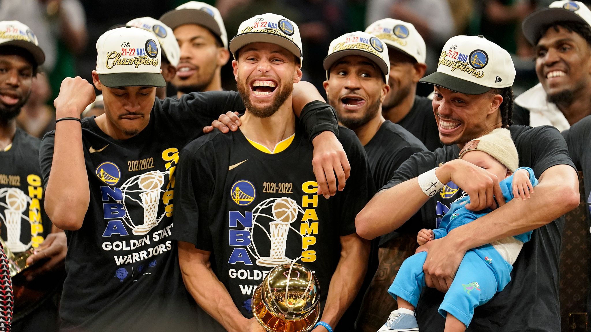 Warriors: MVP δεν ήταν μόνο ο Curry…