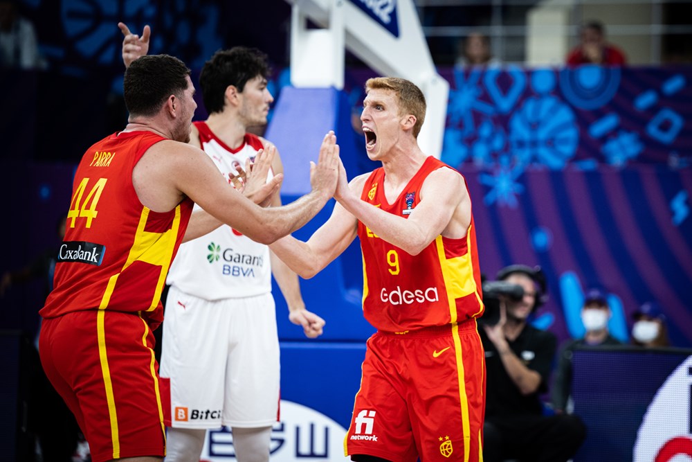 Eurobasket: Ανοίγει η αυλαία των νοκ άουτ