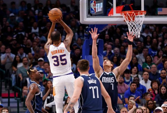 Δίδυμο φωτιά στους Suns, νίκη των Lakers δίχως LeBron, έκαναν το «μπαμ» οι Knicks! (vids)