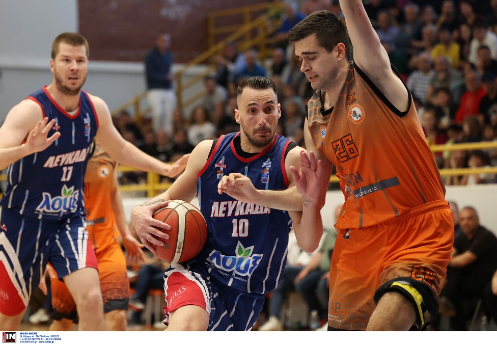 Tζόλος στο basketblog.gr: “Κλείσαμε μία σεζόν με τον ιδανικό τρόπο παρά τις δυσκολίες, αγαπώ πολύ την ομάδα και το νησί”