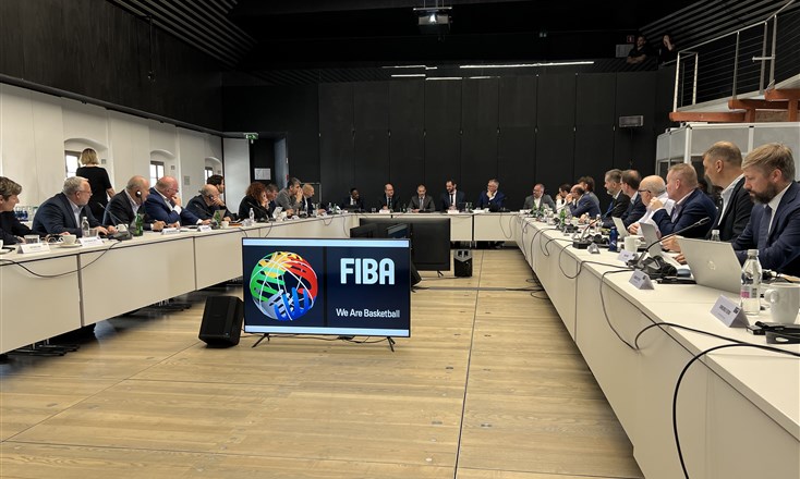 Πενταπλή ελληνική εκπροσώπηση στο νέο ΔΣ της FIBA
