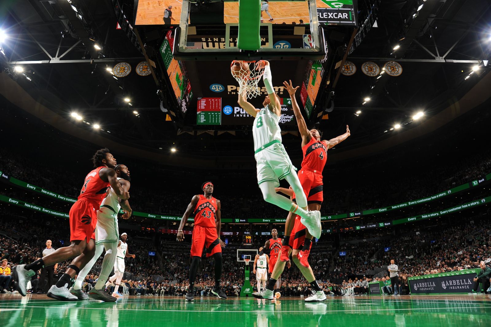 ΝΒΑ: Ζορίζονται χωρίς Lillard οι Bucks – Χτίζουν σερί οι Celtics – Πέρασαν από την Καλιφόρνια οι Cavs (+vids)